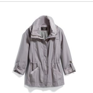 NWT Mo-Ka Lillian Lightweight Rain Jacket